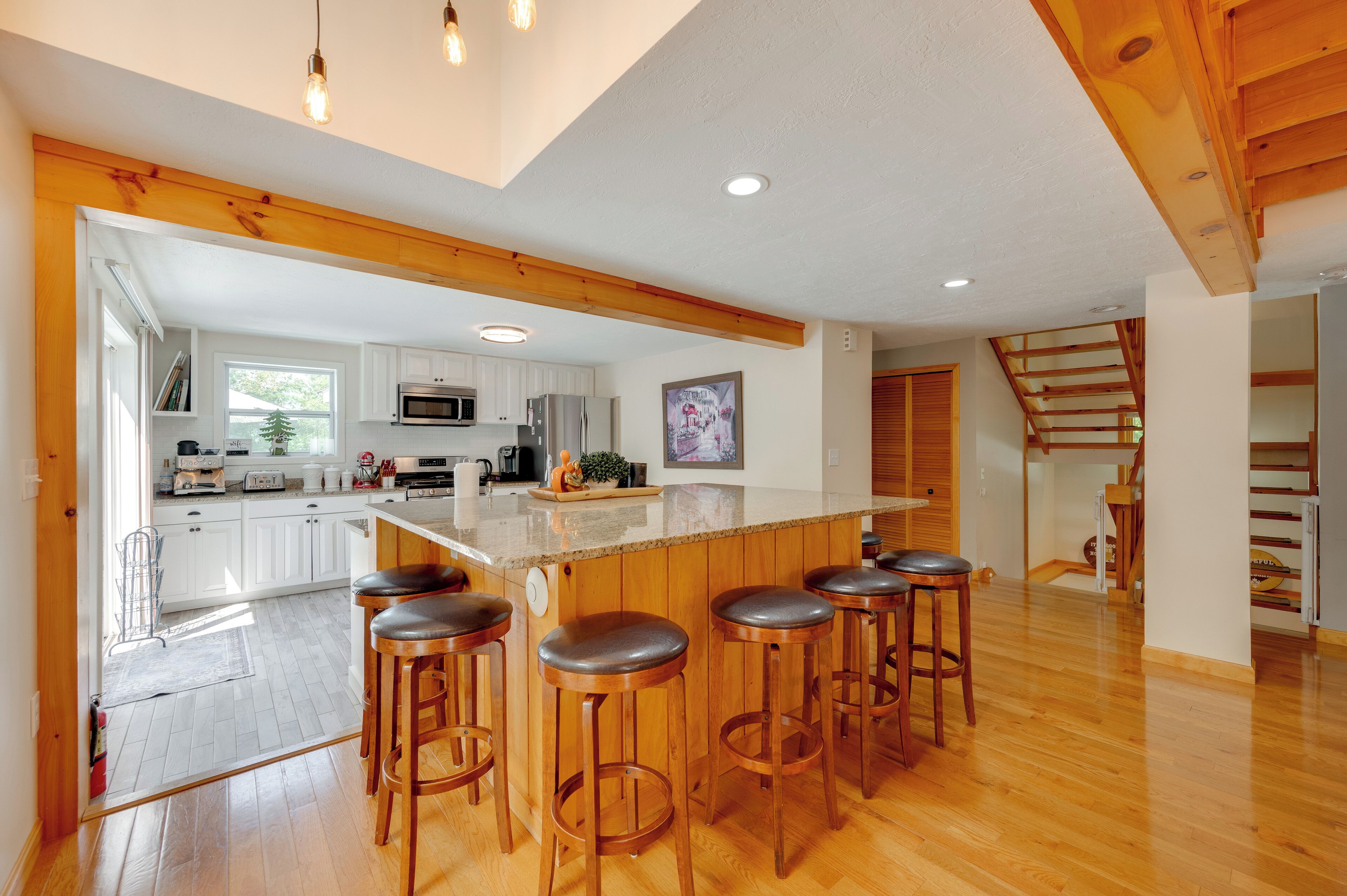 House (4 Bedrooms) | Interior