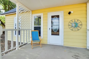 House (2 Bedrooms) | Interior - Rural Home Near Event Venue! 26 Mi to Black Canyon (Olathe)