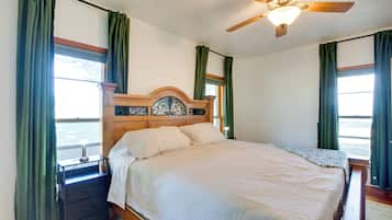 Rumah (2 Bedrooms) | Interior