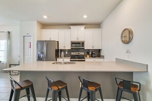 Apartment (5 Bedrooms) | Interior