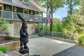 House (3 Bedrooms) | Interior - Decks + Lake Access: Scenic North Carolina Retreat (Old Fort)