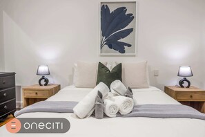 1 chambre, fer et planche à repasser, Wi-Fi, draps fournis