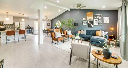 Spacious Family Home, 5 Mi to Galleria Dallas!