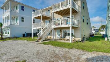 Apartment (0 Bedroom) | Interior