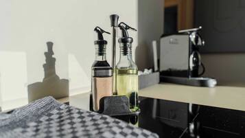 Kaffee und/oder Kaffeemaschine