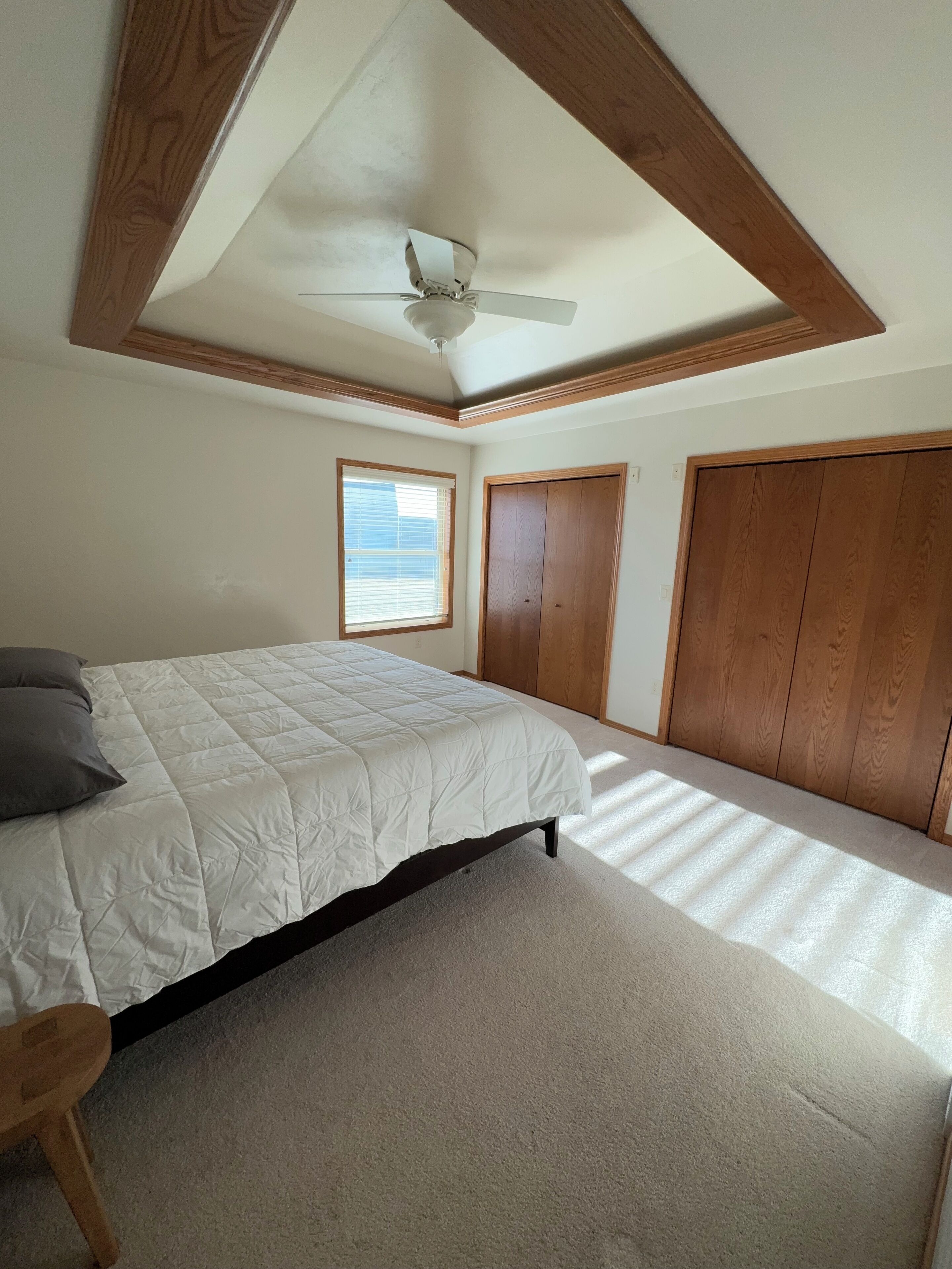 3 chambres, fer et planche à repasser, Wi-Fi, draps fournis