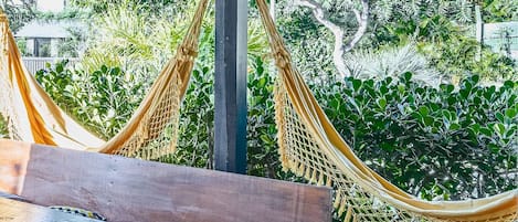 Senior House | Outdoor dining