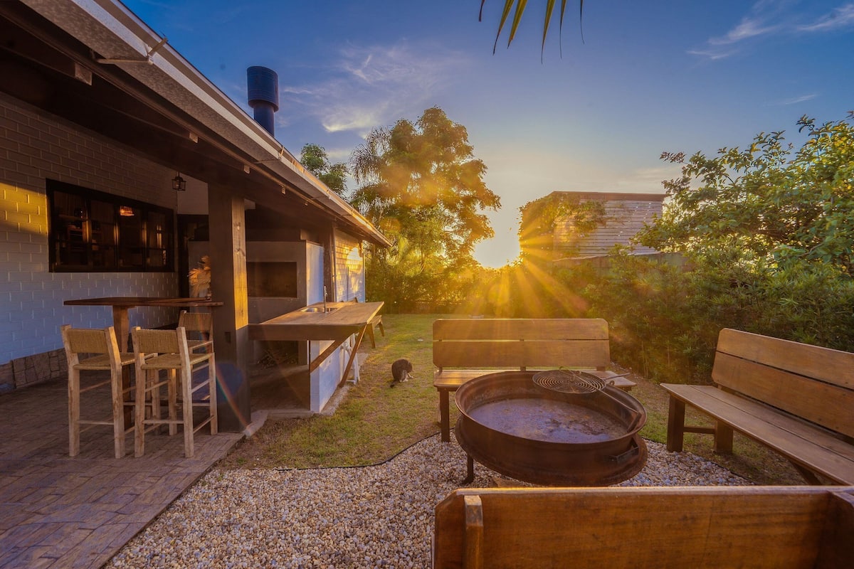 Casa Valley Design 01 - Praia do Rosa/SC | Vista para o jardim