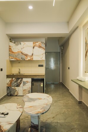 Luxury Double Room | Free WiFi
