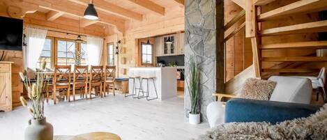 Bàn ủi/dụng cụ ủi quần áo, truy cập Internet không dây miễn phí