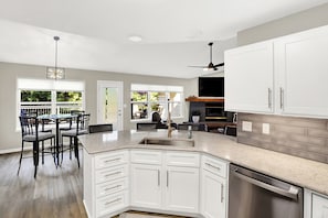 Fridge, microwave, oven, stovetop - Northeast Indianapolis Charming 3-bedroom home in Fishers, fully remodeled 2025 (Fishers)