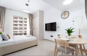 Apartment | 1 bedroom - Breezy Studio at Lakeside Tower A (Dubai)