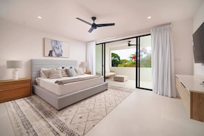 3 habitaciones, escritorio, tabla de planchar con plancha y wifi