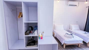 1 bedroom, iron/ironing board, bed sheets