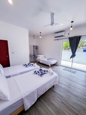 1 bedroom, iron/ironing board, bed sheets - Shadow Isles Himandhoo #3 (Himandhoo)