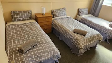 1 quarto, ferros/tábuas de passar roupa, Wi-Fi, roupa de cama