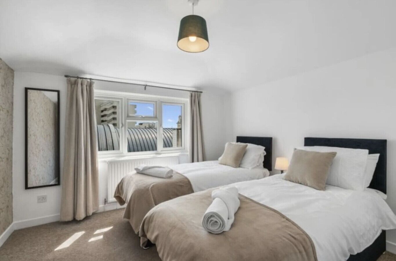 3 bedrooms, iron/ironing board, free WiFi, bed sheets