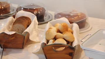 Tägliches inbegriffenes Frühstücksbuffet