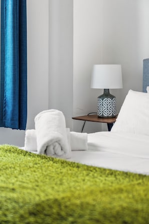 2 bedrooms