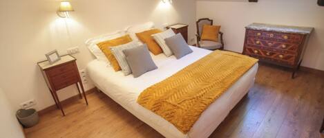 4 slaapkamers, wifi, beddengoed