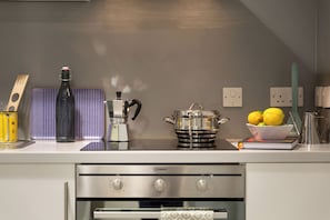 Studio, Non Smoking | Private kitchen - Student Only Portobello House (Sheffield)
