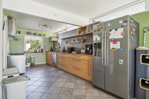 Shared kitchen facilities