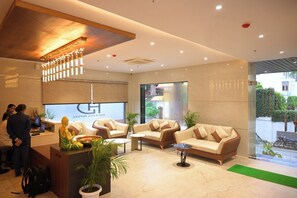 Reception - Hotel Days Inn (varanasi)