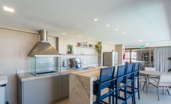 Unclassified image, 1 of 16, button - Studio in Condo w Pool 500m From the Beach Brc1305 (Salvador)