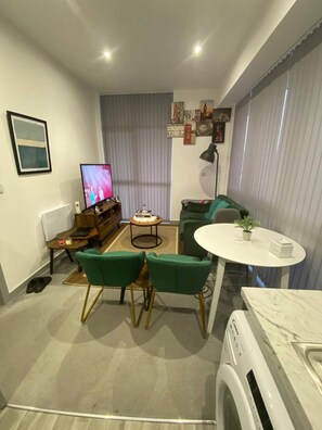 Apartment, 1 Bedroom, Accessible, Balcony | Dining room - Home Away From Home1 (Brierley Hill)