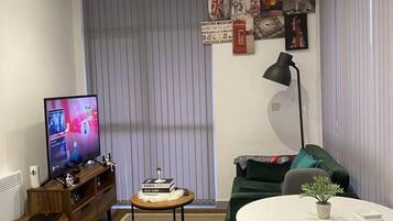 Apartment, 1 Bedroom, Accessible, Balcony | Room amenity