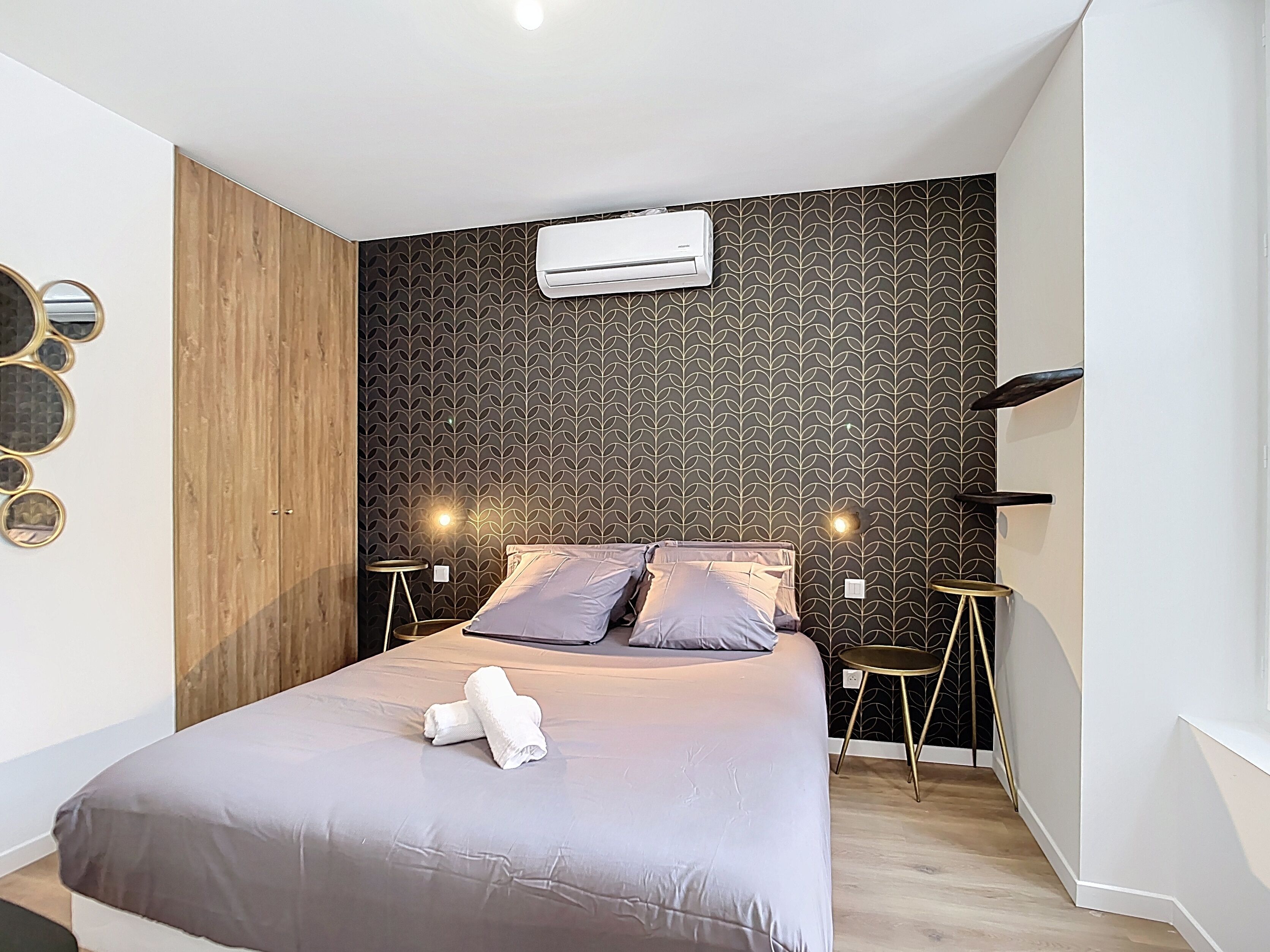 1 bedroom, iron/ironing board, internet, bed sheets