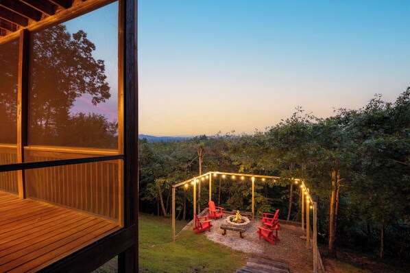 Terrace/patio - Forever View- Mountain View Cabin (Blue Ridge)