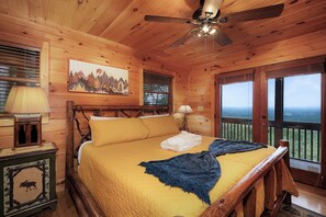 4 bedrooms, iron/ironing board, WiFi, bed sheets - Forever View- Mountain View Cabin (Blue Ridge)