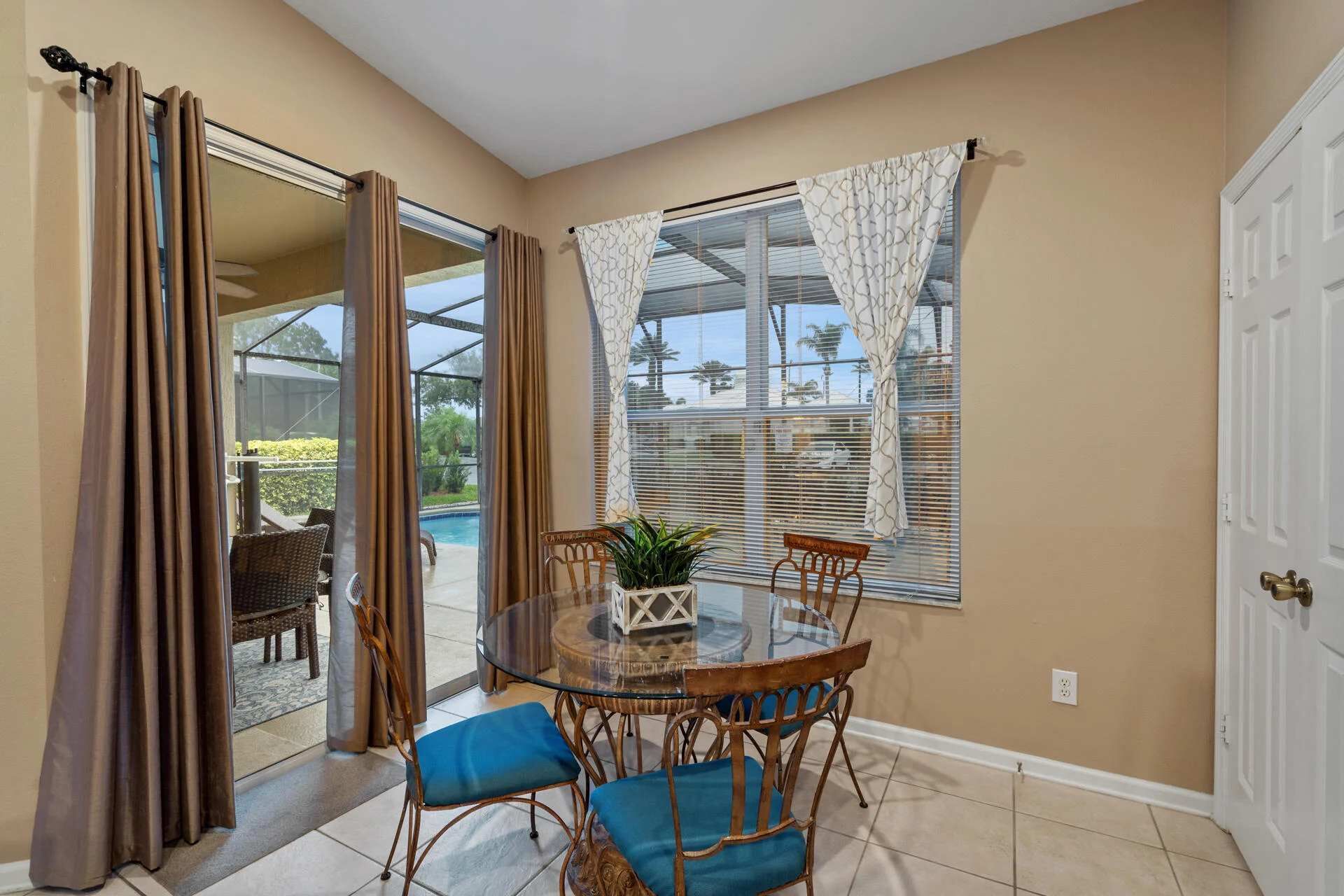 تناول الطعام