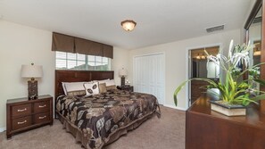 4 bedrooms, WiFi, bed sheets