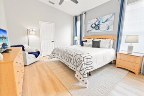 4 bedrooms, iron/ironing board, WiFi, bed sheets