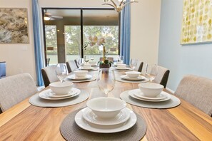 Dining - RFD1411 (Davenport)