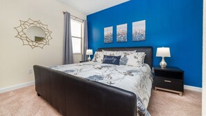 4 bedrooms, iron/ironing board, WiFi, bed sheets