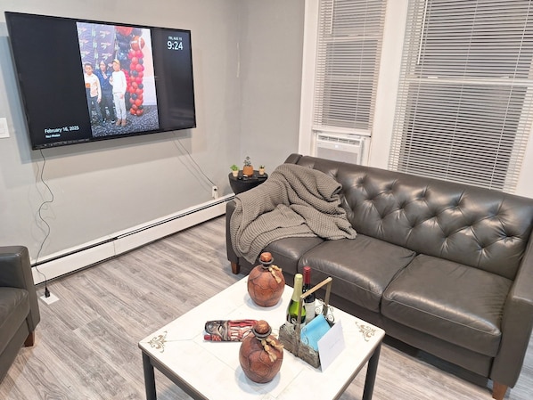 TV