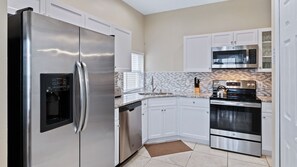 Private kitchen - FP8159 Windsor Palms Resort Vacation Home (Kissimmee)