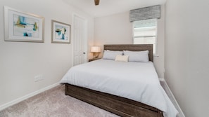 6 bedrooms, iron/ironing board, WiFi, bed sheets