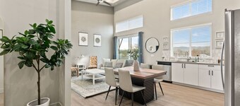 2BR Retreat • King Bed + Patio