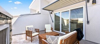 Mid-Mod Luxe • Fire Pit + Patio