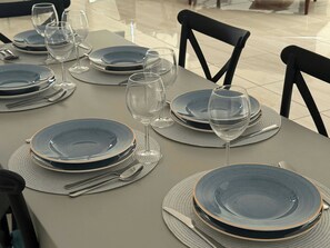 Dining - TooCoool Villa - Elite Sea Breeze (Ayia Napa)
