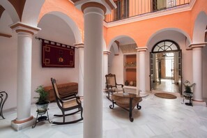 Interior - Apartment La Casa del Santo (Carmona)