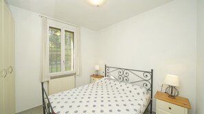 2 habitaciones, wifi gratis y ropa de cama 