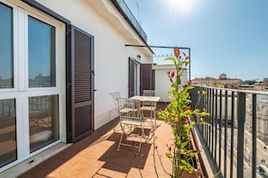 Suite, Balcony, City View | Terrace/patio - Esposizione Luxury Rome (Rome)