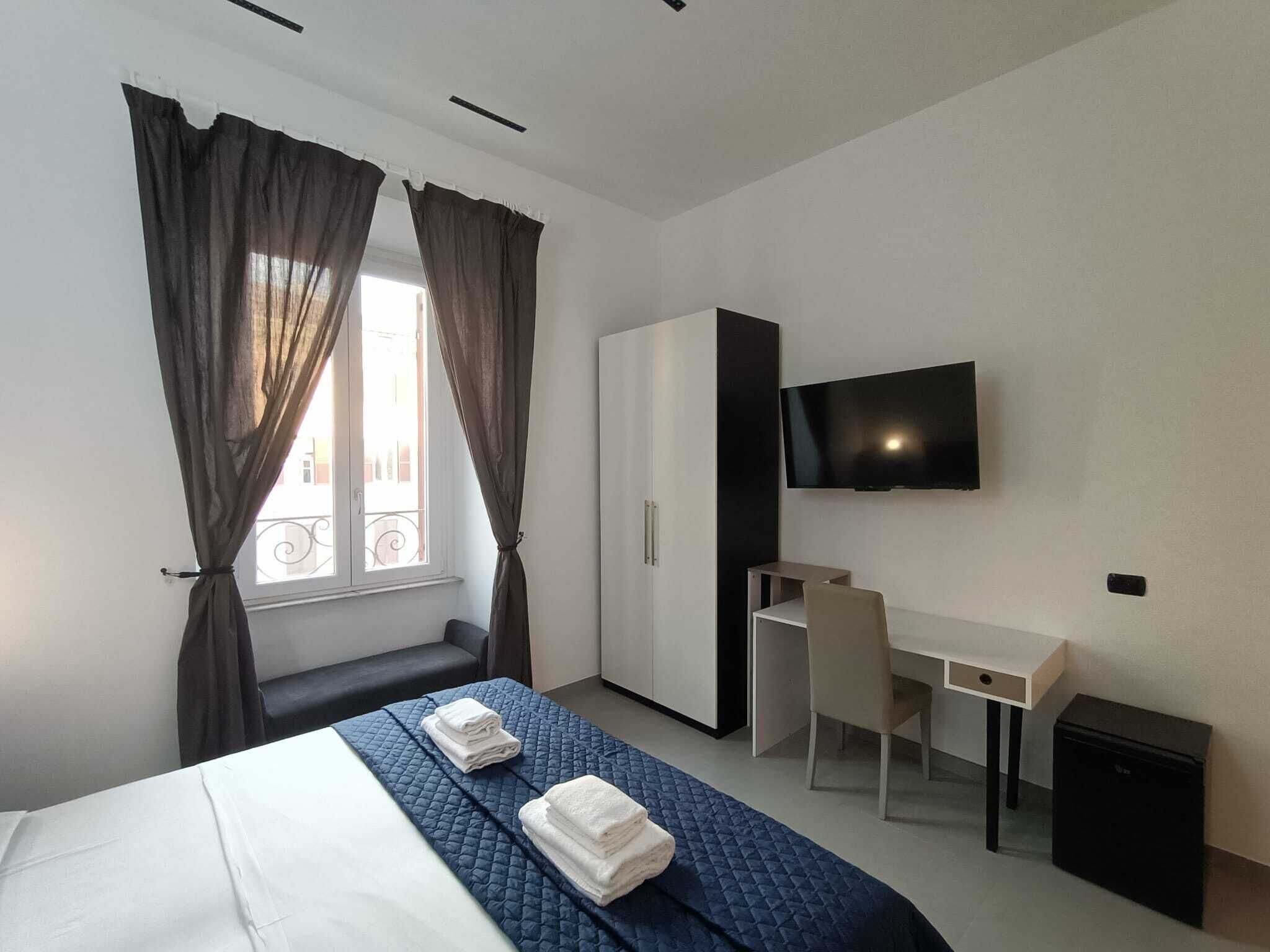 Superior szoba kétszemélyes vagy két külön ággyal | Íróasztal, laptophoz jól használható munkafelület és ingyenes wifi