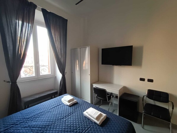 Standard Double or Twin Room | Desk, laptop workspace, free WiFi