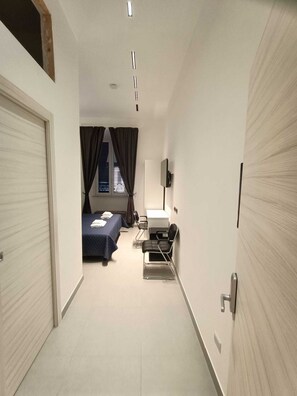 Standard Double or Twin Room | Desk, laptop workspace, free WiFi